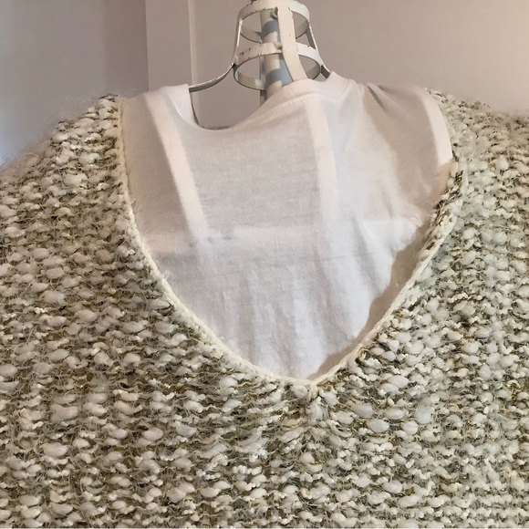 Lane Bryant Metallic Gold & White Sweater 22/24 - Picture 4 of 12